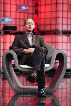 David Carr, seen here at a conference in 2014, set the standard for media criticism at the New York Times.