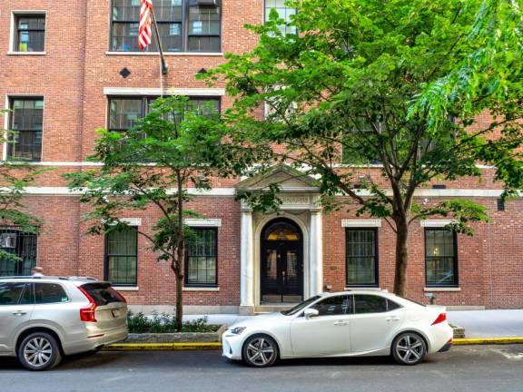 St. Bernard's School, located at 4 East 98th Street on the Upper East Side, is one of the most academically accomplished private all-boy's schools in the country.