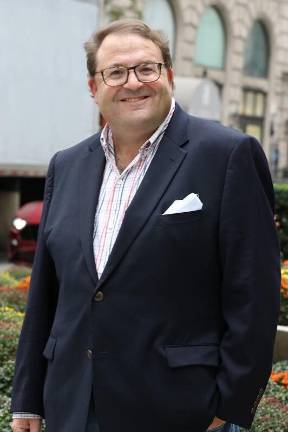 Tripp Whetsell<b>,</b> public relations strategist, C-suite content pro, ghostwriter, and publicist, is a four-time author and a widely published magazine and newspaper journalist. His latest book is about TV titan and pioneer Norman Lear.