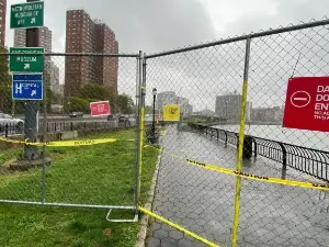 A stretch of the East River Esplanade starting at E. 93rd St. is slated to close to the public again on May 26, for extensive sinkhole repairs. It was briefly closed last month (pictured above).
