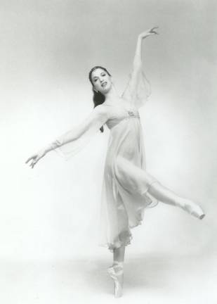 Before she shifted to science, Ruta spent four years after high school pursuing a career as a ballet dancer.