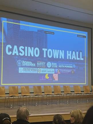 Jan. 11’s “Casino Town Hall” spotlighted the Freedom Plaza proposal. It’s a bid by the developer Soloviev Group and the casino operator Mohegan Sun, who are teaming up to gain one of three coveted casino licenses in the downstate metro area.