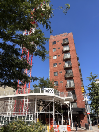The mixed use residential/commercial tower on two co-joined building at 1482-1484 First Ave. replaces a low rise, four story residential apartment building and a professional medical office.