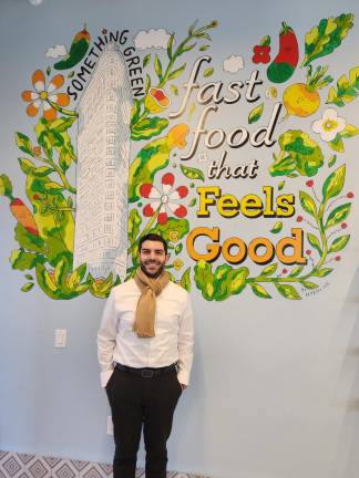 Elliot Hara thinks the way for him to survive in the cutthroat restaurant world is to start a fast casual restaurant with a healthy food vibe and entrees under $16.