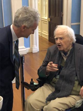 Malachy McCourt holds court at a St. Patrick’s Day reception at Gracie Mansion hosted by Eric Adams. Photo: Keith J. Kelly