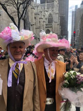 Protest at St. Patrick’s on Easter Eve Doesn’t Derail Traditional Parade Next Day On 5th Ave.