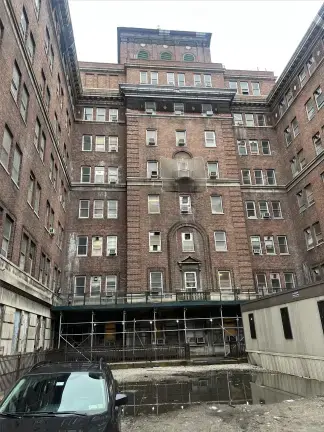 The Bellevue Shelter, currently on E. 30th St., is facing relocation due to its diminishing infrastructure, according to the Mamdani administration.