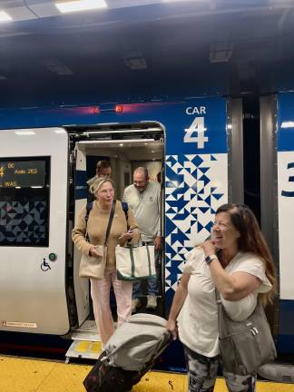 As passengers disembarked from the first DC- bound NextGen Acela from points north, delight, curiosity, and surprise showed on their faces. It’s not too often that you see these on NYC arrivals.