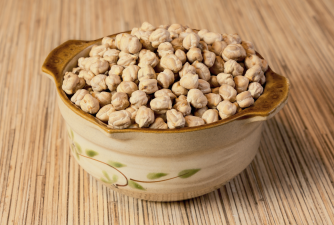 Chickpeas are the surprise winner for best mid-day snack.