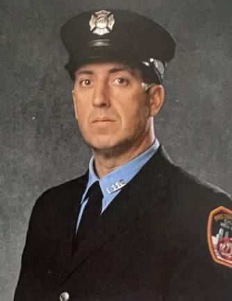Firefighter Daniel M. Sullivan has been given the Walter Scott Medal for his actions during a daring East River water rescue, near the Roosevelt Island Bridge, in August 2025.