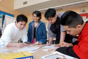 8 Ways to Make a Difference for NYC Students