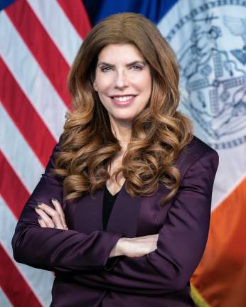 Menin, who represents the area on the City Council said that “women experiencing housing insecurity face distinct safety and stability challenges.”