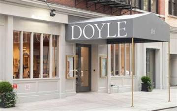 The DA claims that retired professor Lawrence Gray sold $45,000 worth of stolen jewelry through the prestigious Doyle Autioneers &amp; Appraises on 175 E. 87th St. Photo: Doyle web site