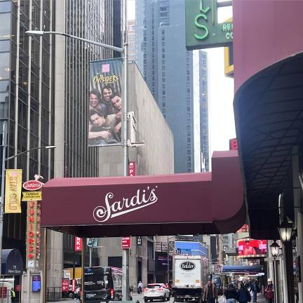 Laid-off employees will have to reapply to their old jobs. Sardi’s previously replaced its staff in the 1990s, after a bankruptcy.