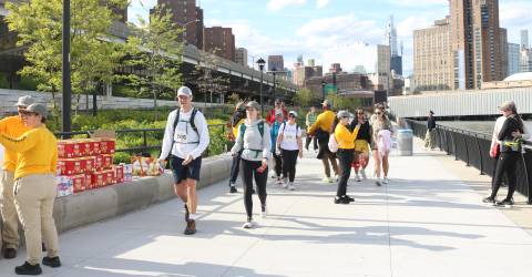 Thousands Take 32-Mile Great Saunter Around Manhattan Shoreline