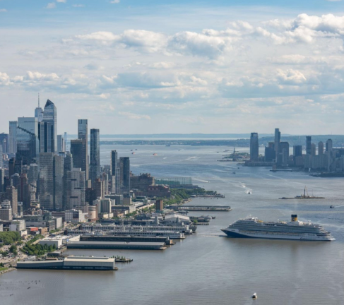 A bird’s-eye view of the Manhattan Cruise Terminal, as it exists today.