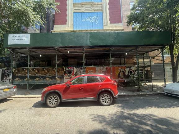 605 East 9th Street Scaffolding