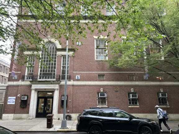 The Geneva School of Manhattan has proposed a $20 million offer to buy the property of the now closed Manhattan Country School, which filed for bankruptcy in May 2025.