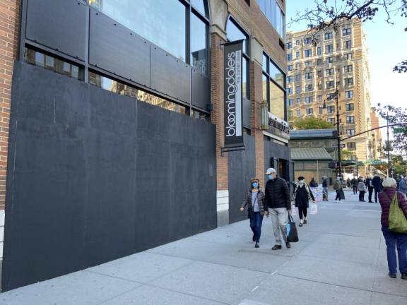 Bloomingdale's to open an outlet store in Manhattan's Upper West Side