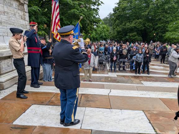 Memorial Day wreath laying cermemony at Soldiers &amp; Sailors Monument.