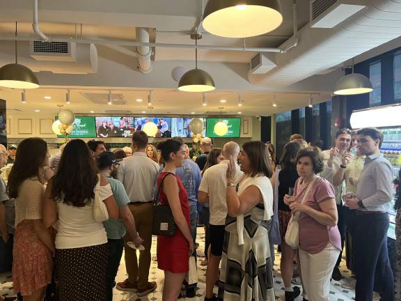 Ess-a-Bagel Celebrates 50th Anniversary by bringing bagel lovers together to schmooze and mingle.