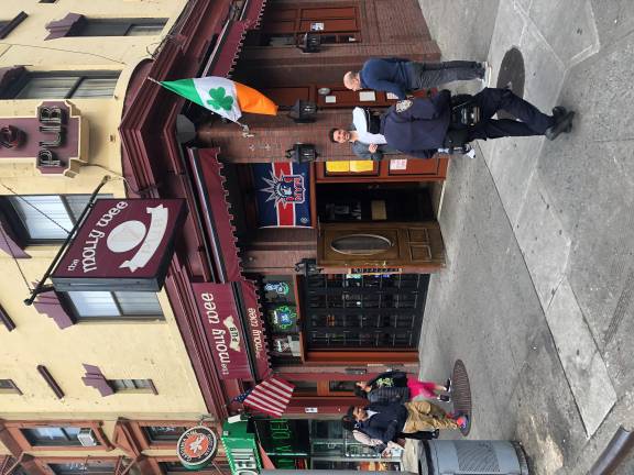 The block south of Penn Station has long been eyed for destruction. Amtrak has expressed a desire to expand the Penn Station footprint to the south to accommodate more trains arriving via NJ Transit. Governor Hochul has vowed not to “destroy a neighborhood” in any expansion.