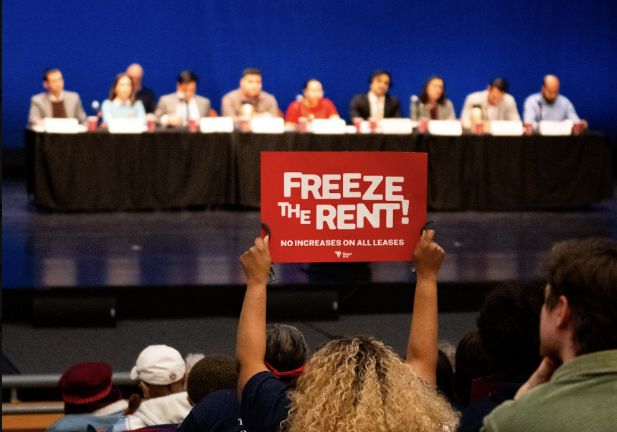 After petitioning and rallying at the Rent Guidelines Board’s hearings, advocates and tenants in rent-stabilized apartments secured a rent freeze for one- and two-year leases June 25.