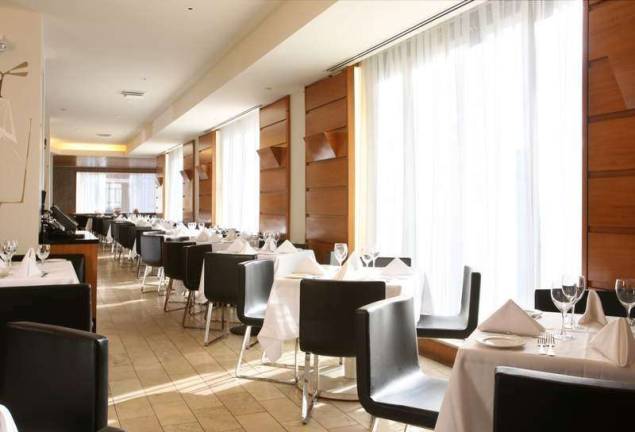 The dining room at Freds Madison Avenue