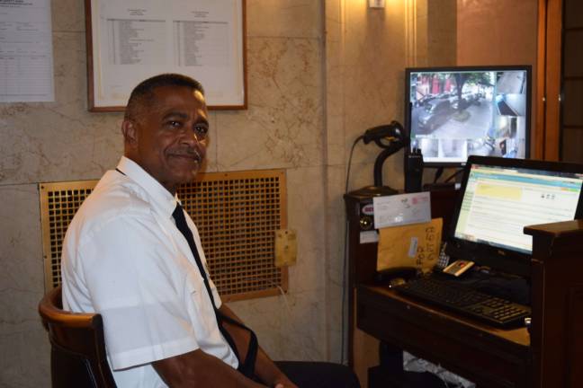 Hero Julio De Leon describes how he saved a man&#x2019;s life. Photo: Genia Gould