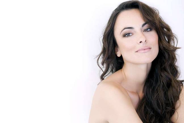 Mezzo-soprano Isabel Leonard. Photo: Becca Fay  