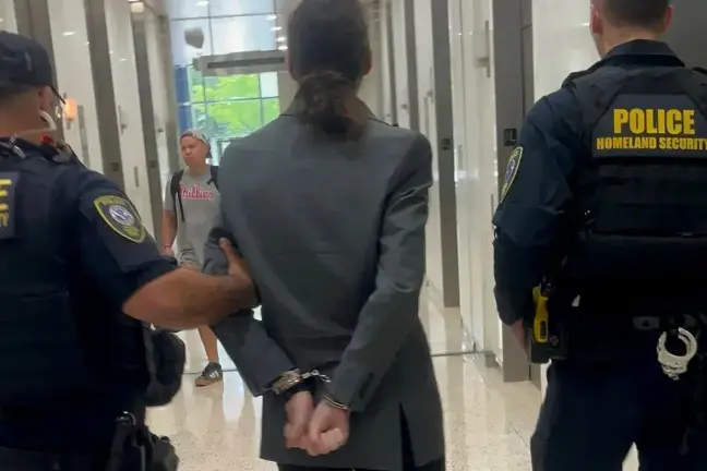 A Queens pastor attempting to observe ICE arrests inside 26 Federal Plaza was detained by Homeland Security, May 28, 2025.