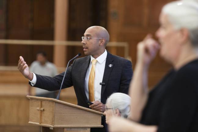 A Legionnaires’ outbreak has hospitalized over 20 people on the Upper East Side as of Wednesday, July 8. Pictured above: NYC Health Commissioner Alistair Martin at a July 7 town hall on the subject.