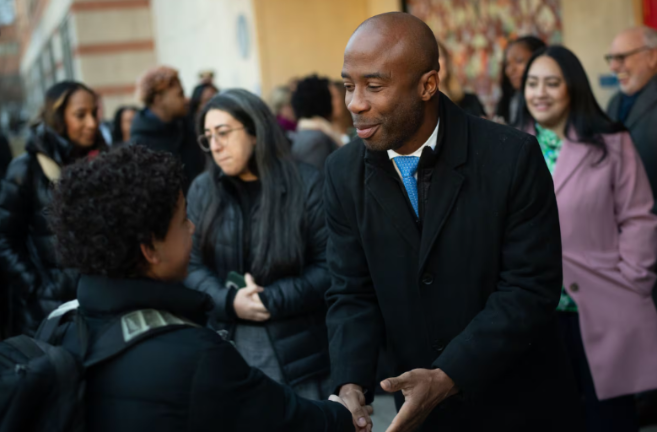 DOE Chancellor Kamar Samuels reversed course and told parents that the Community Action School was going to remain open.