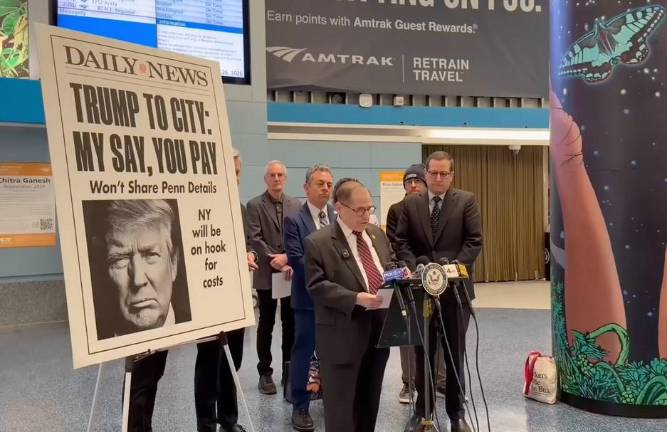 Congressman Jerry Nadler led a group of Democratic elected officials from Manhattan who blasted the bidding process by companies seeking to be the master developer on April 26th. He said President Trump has secretly met with the proposed bidders and posed with a mock up Daily News cover.