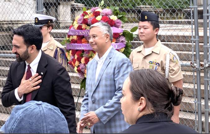 Memorial Day wreath laying cermemony at Soldiers &amp; Sailors Monument, Mayor Mamdani and Peter Galasinao.