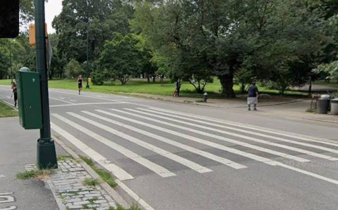 Roadway on East Drive near East 84th Street where Rich O’Brien, a steamfitter on on his way to work on the morning of Sept. 23 was struck by a speeding pedal biker. He died four days later.