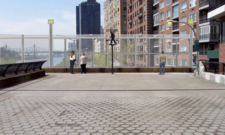 A rendering of the 81st Street pedestrian bridge, as seen from the John Finley Walk. Courtesy: NYC Department of Design and Construction