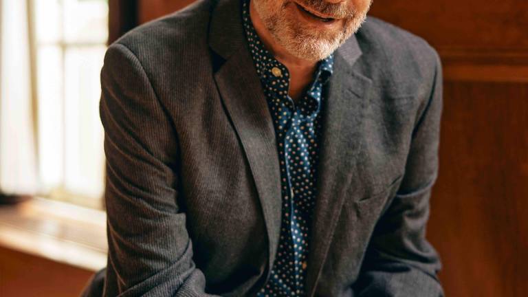 Jonathan Silverstein is an award-winning director and producer who teaches directing at The Tepper Semester/Syracuse University and an ongoing scene study class in Manhattan.