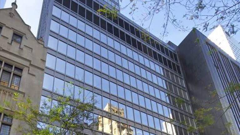 SL Green has sold a 37-story office tower in Midtown for $312 million, as part of a debt reduction strategy.