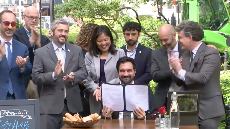 Outdoor dining will now officially become an entirely year-round operation again, after Mayor Zohran Mamdani signed a City Council bill on the matter into law.