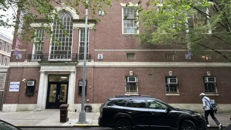 The Geneva School of Manhattan has proposed a $20 million offer to buy the property of the now closed Manhattan Country School, which filed for bankruptcy in May 2025.