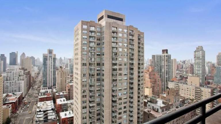 The average price to rent an apartment in Manhattan soared to over $5,000 a month, setting a new record. The Rent Guidelines Board, meanwhile, said that net operating income for landlords of rent stabilized apartments in core Manhattan jumped 10 percent.