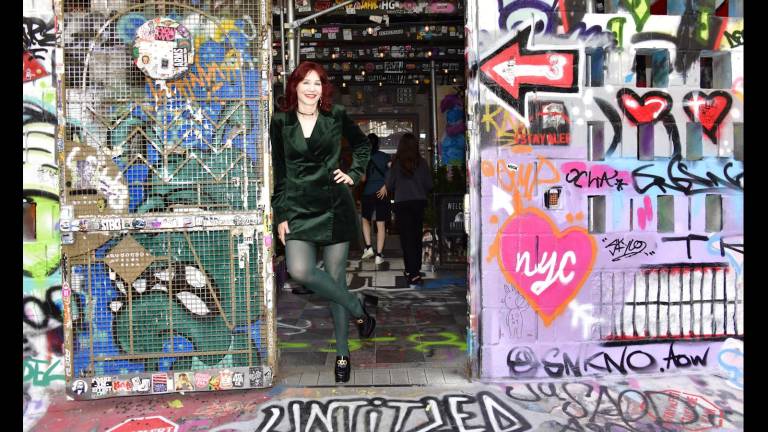 Karen Rempel welcomes you to the famously graffiti-covered Freeman Alley, a popular downtown haunt for the avant-garde and rebellious artists.